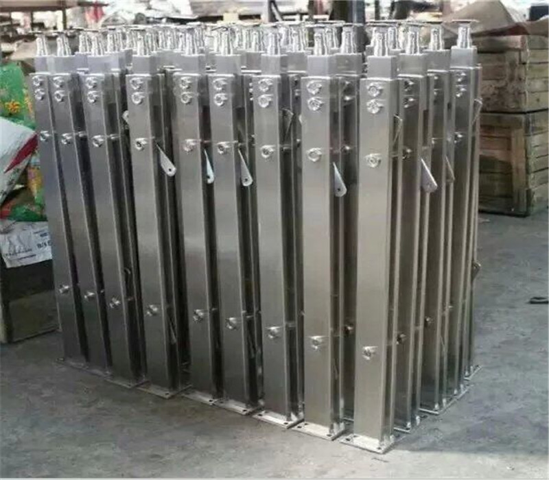 Customized stainless steel handrail stair railing designs in China