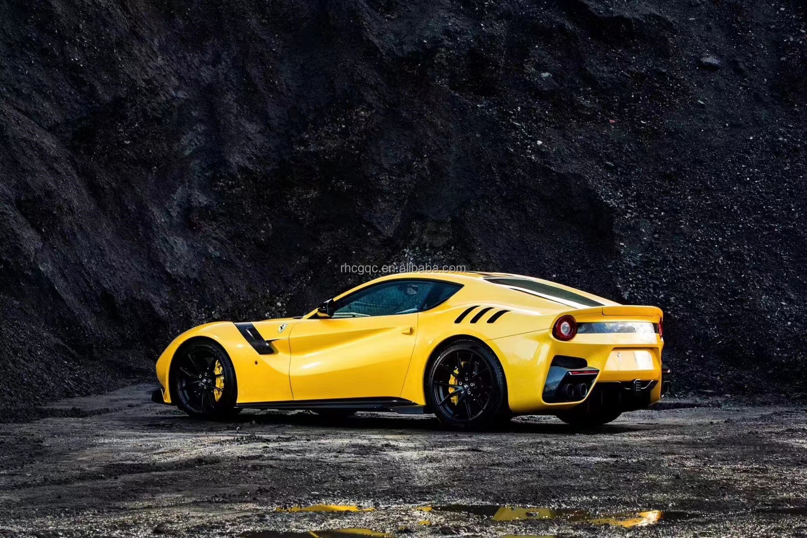 New Product for Ferrari F12 Body Kit F12 Upgraded TDF Style Front and Rear Bumpers
