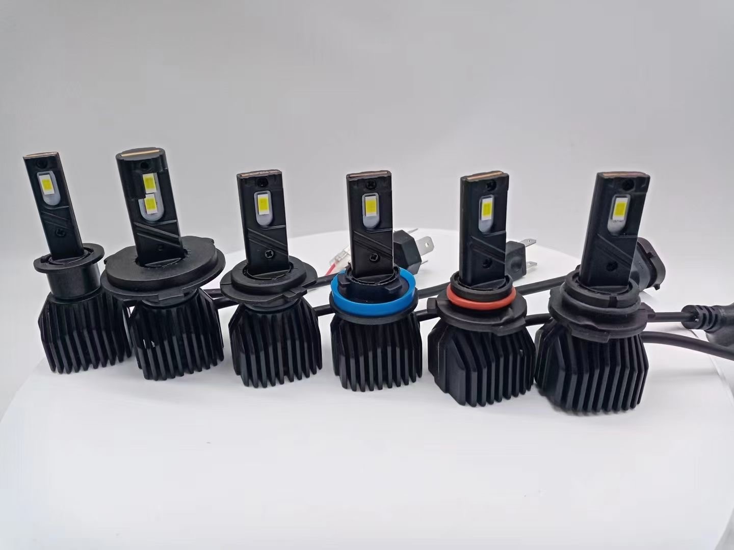 White 72W V37 CAR AUTO LED Headlight Fog Light Bulb Conversion Kit 12000LM 6500K