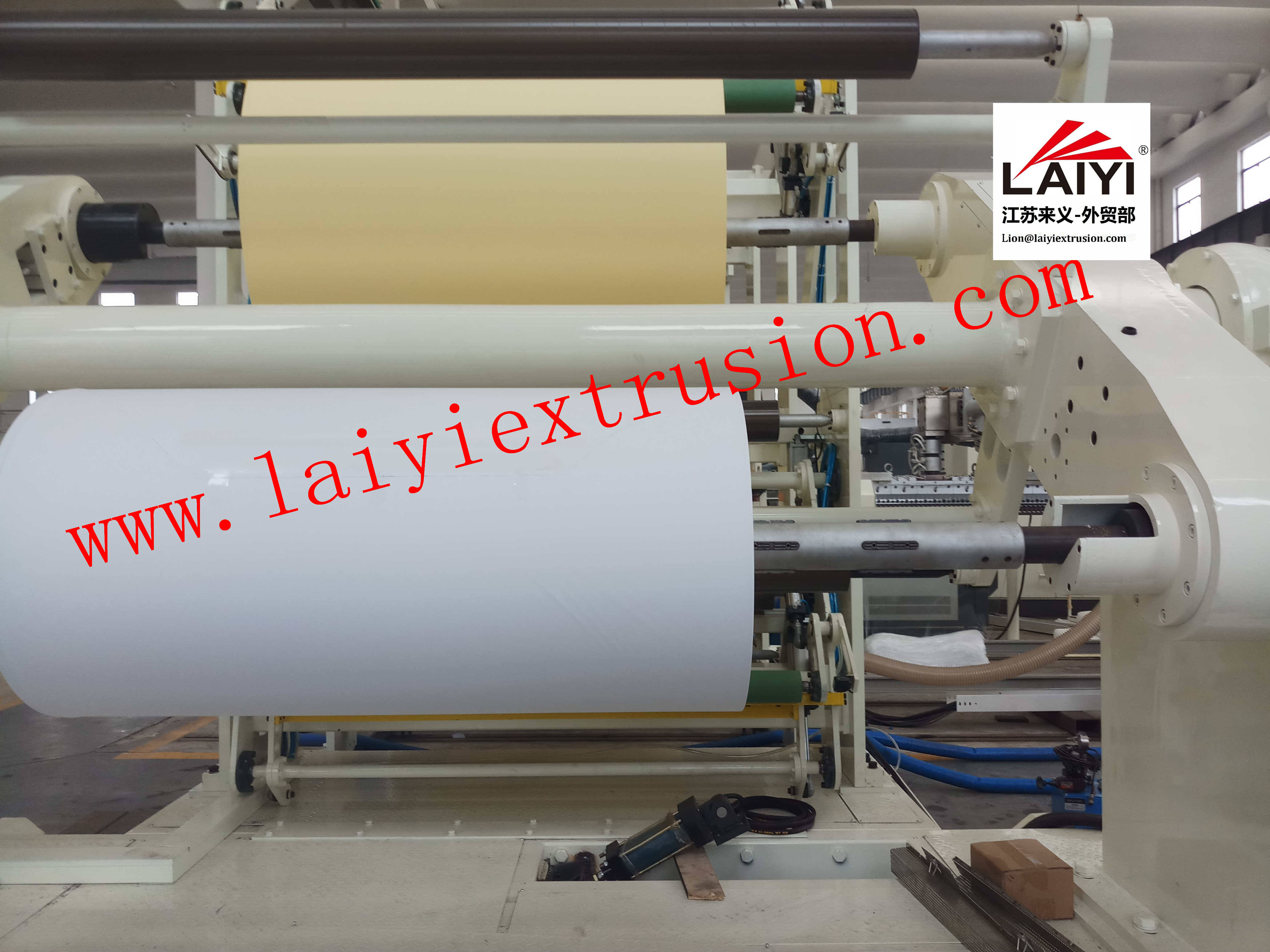 Full Computer Controlling 550kg / H Paper Laminator