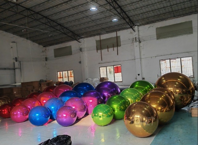 Double Layer PVC Giant Mirror Ball Inflatable Sphere Balloons Mirror Balls For Sale