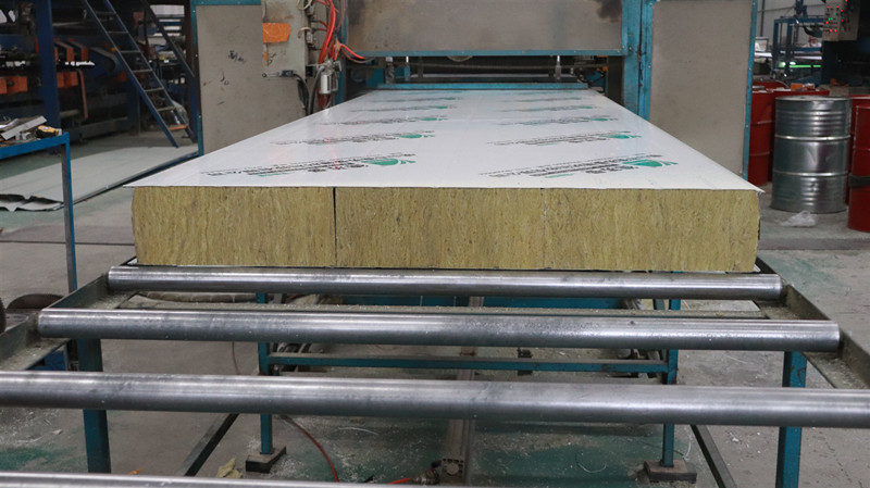 150mm Thickness Rock Wool Sandwich Panel Fireproof Oven Panel Insulation Panel