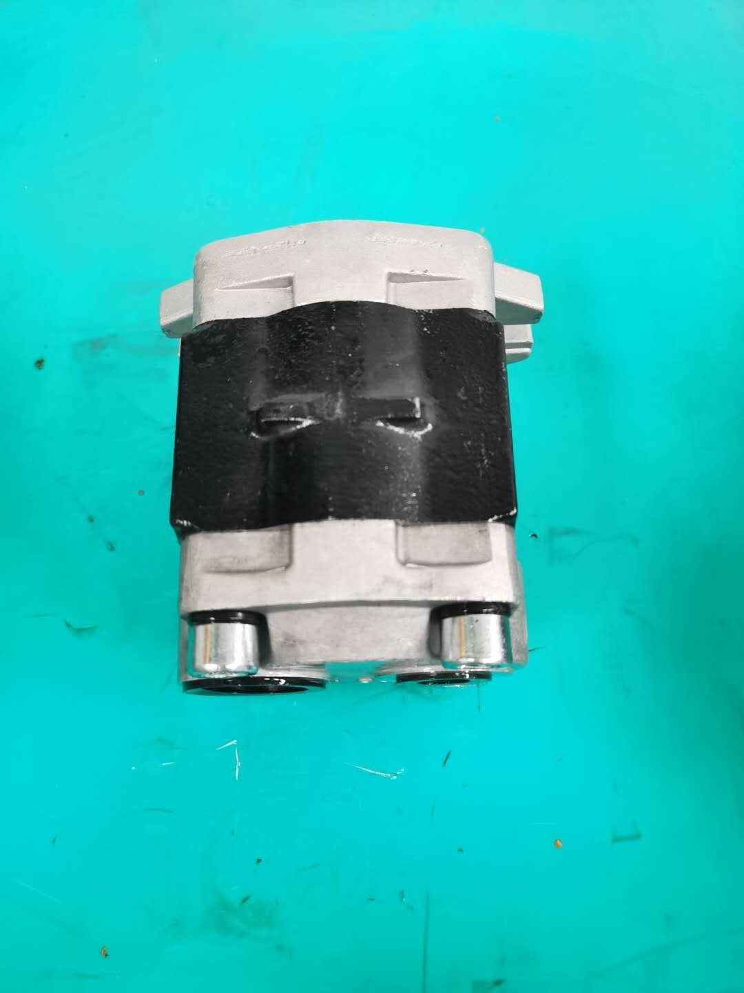 SGP1-F36-ALΦ10L H SGP Series Gear Pump 07437-71300 175-13-23500