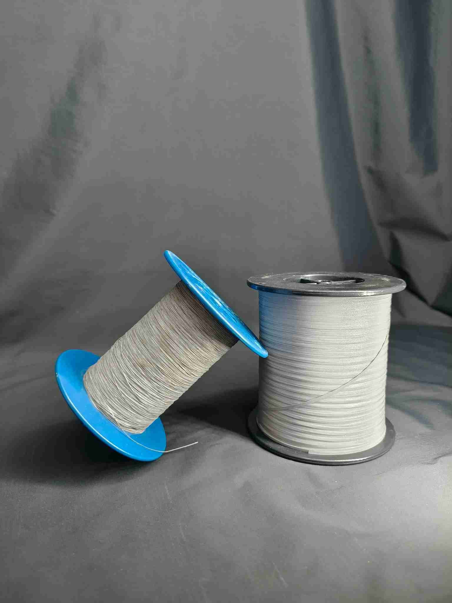 High Visible Sewing Thread Reflective Thread Yarn For Clothing Stitching Two Side