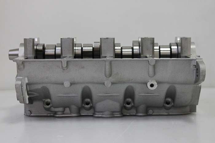 AJM Diesel Engine Cylinder Head Assembly 1118995 03G103351C 038103351DLife