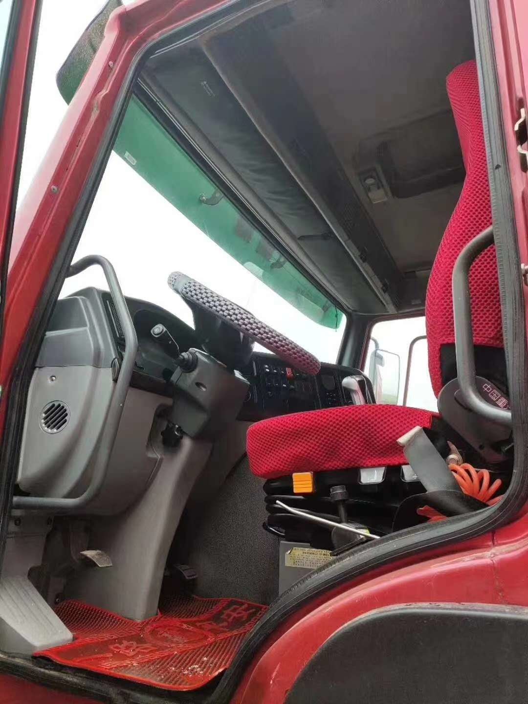 6*4 EURO III 1000Nm Used Dump Truck Diesel 375hp Left Hand Drive