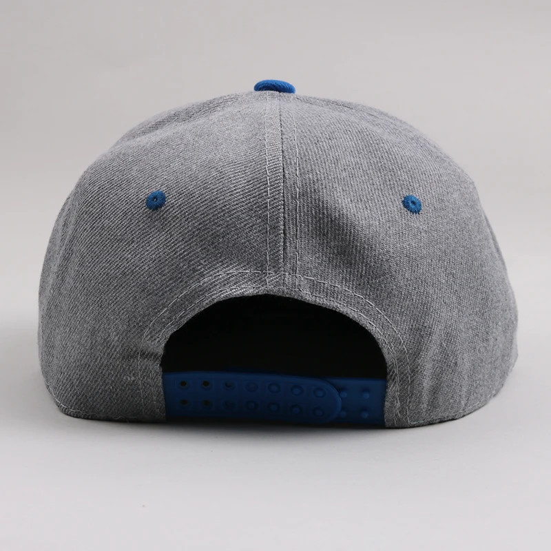 New Adults 6 Panel Snapback Cap Custom Two Tone Flat Brim Snapback Cap