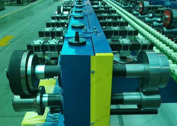 PIR PU Metal Roof Panel Machine 5.5kw Automatic Standing Seam Machine