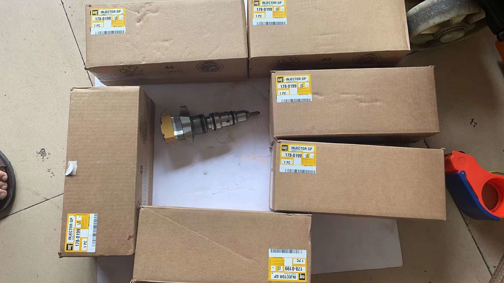 High Strength 4W-9132 Engine Fuel Injector For G3304 G3304B G3306B
