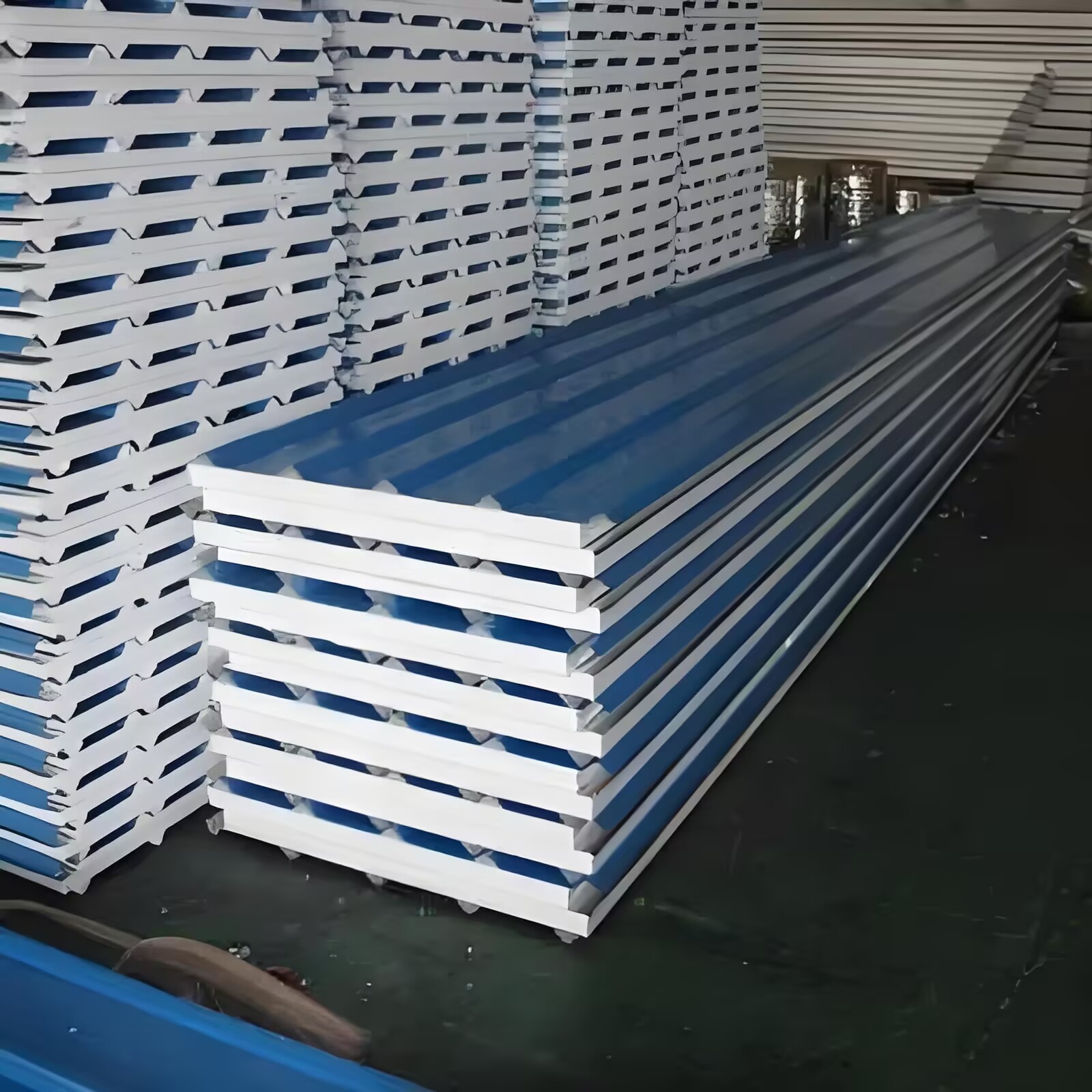 Customized Prefabricated Steel Structure Warehouse Workshop