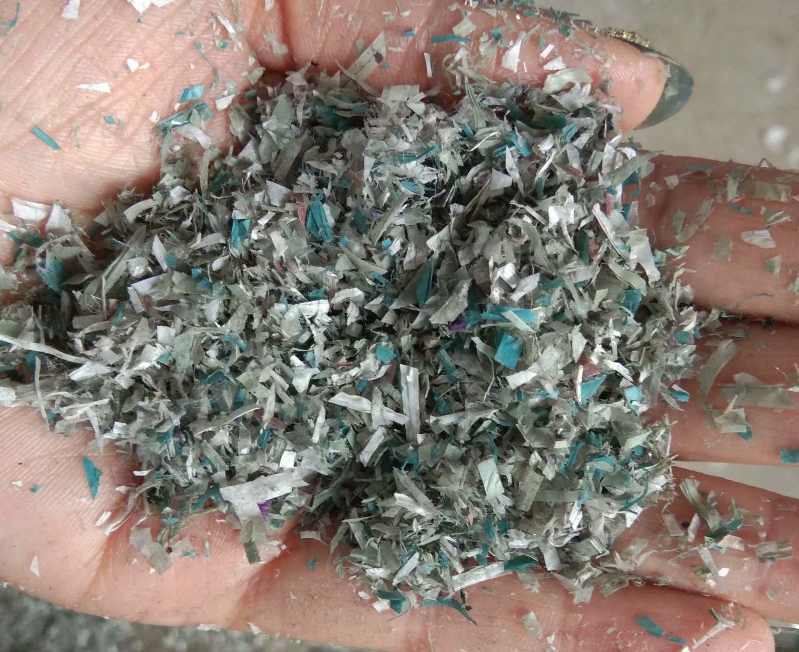 Plastic Or Pp Bag Fabric Shredding Machine , Scrap Cloth Shredder Machine