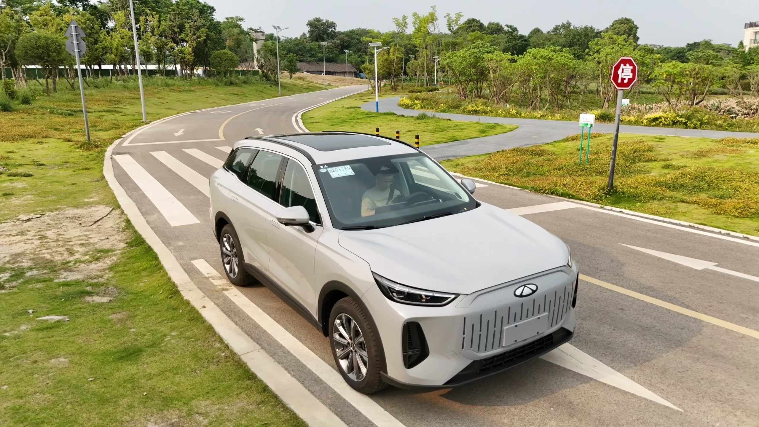 Maximum Speed 180km/h 2024 Chery Fulwin T9 Hybrid SUV 7-Seater Large EV SUV 4WD Fast Charge Energy Vehicle Chery Fengyun
