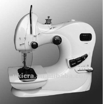Max. Sewing Thickness 0.3-1mm Chain Stitch Mini Sewing Machine UFR-601 for Stitching