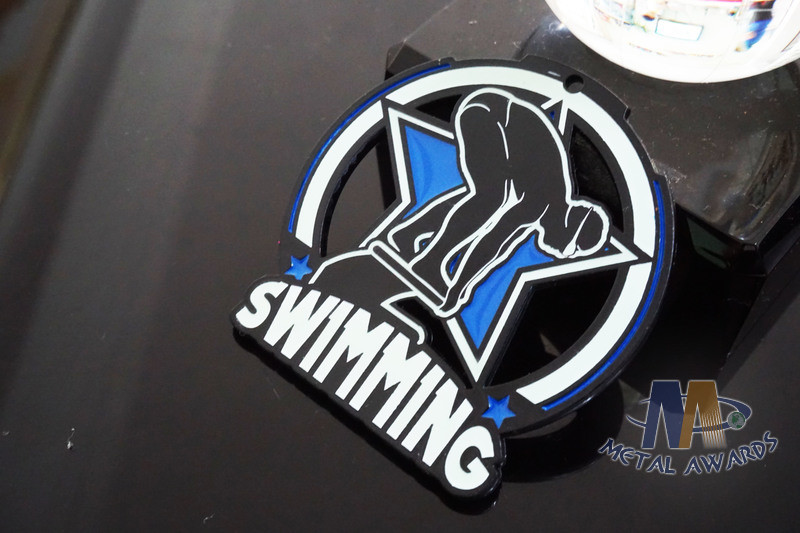 Soft Enamel Custom Zinc Alloy Metal Swimming Glow In The Dark Medals For Races