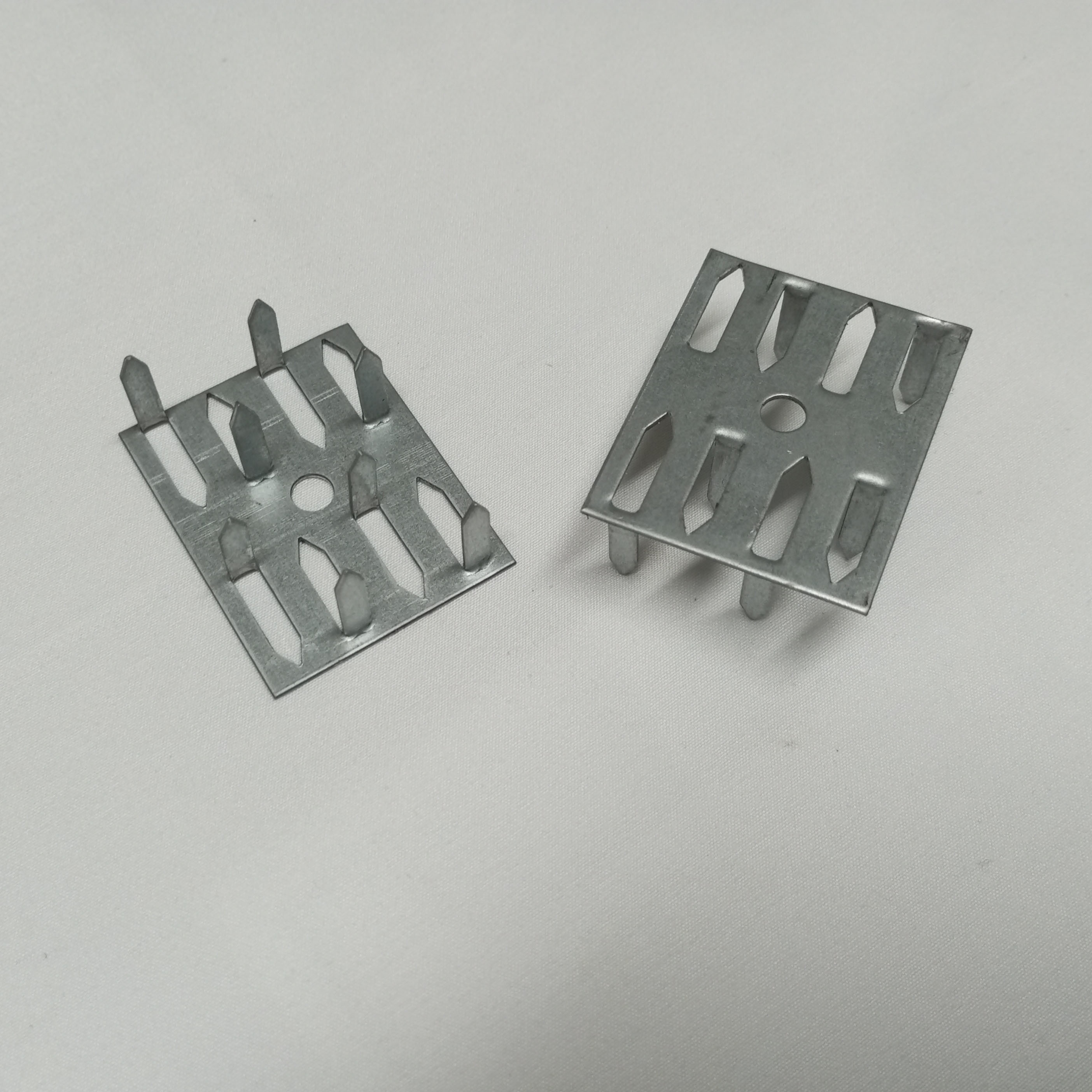 Galvanized Steel 20 Gauge Impaling Clips