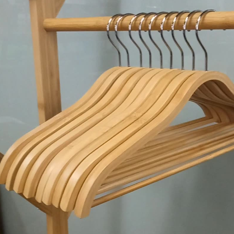 10 Pack Bamboo Hangers with 360-Degree Rotatable Hooks and Shoulder Grooves 44x21.5x2cm