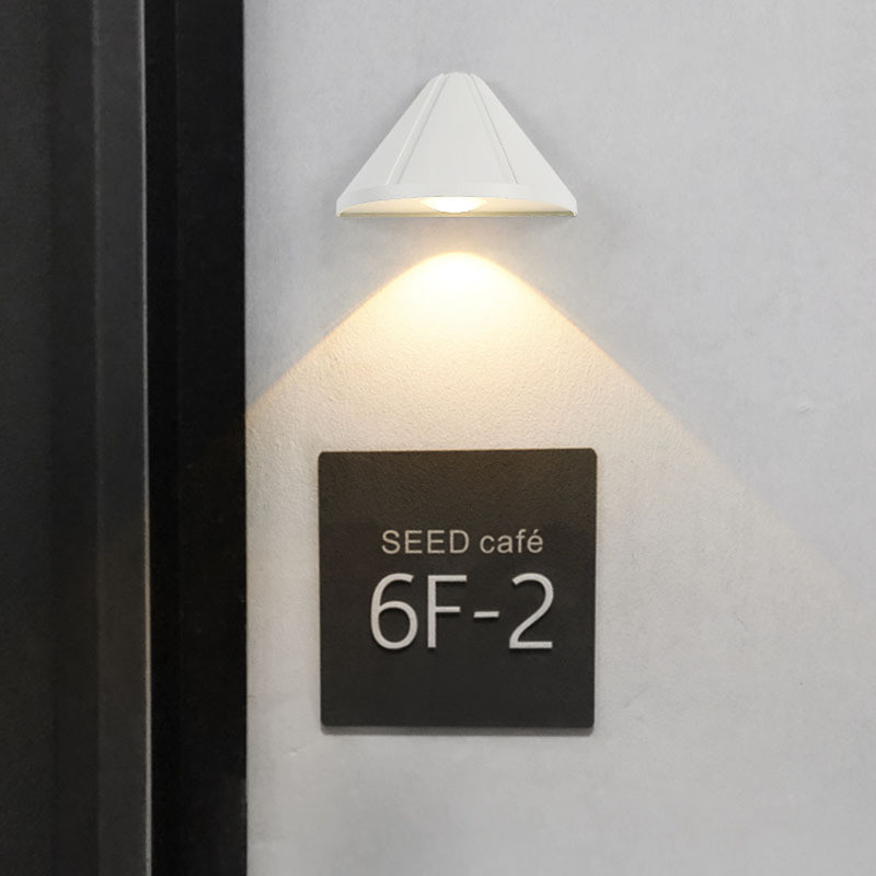 Outdoor wall lamp waterproof garden lamps exterior wall light up and down luminous spotlight villa wall washing lighting