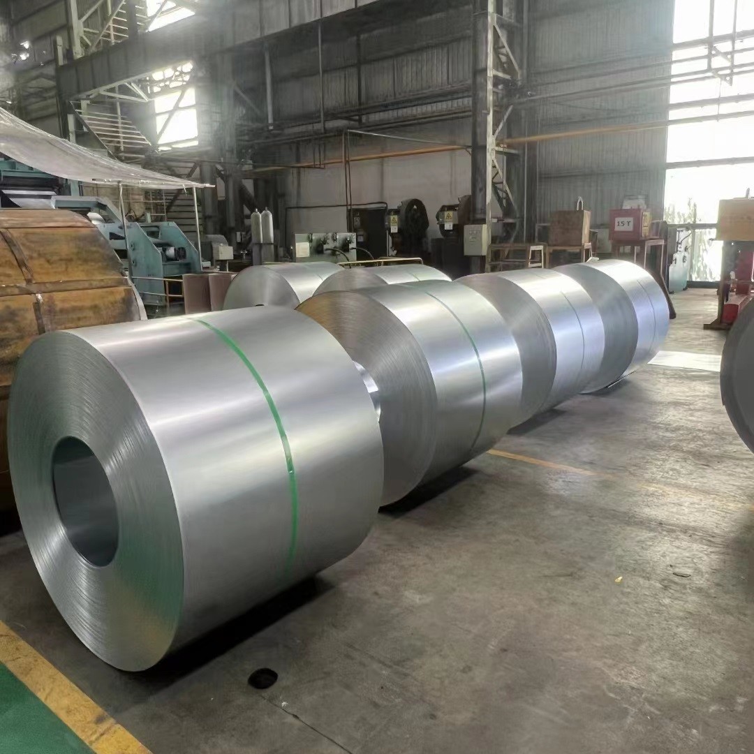 1000mm 1250mm Galvanized Steel Coil Thickness 0.2 - 3.0mm DX51D+Z80 Z120 Z275