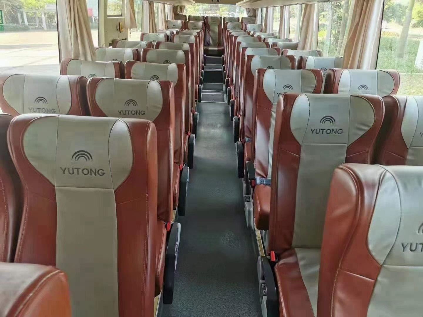 Used Coach Buses 50 Seats ZK6116 Yutong Luxury Bus Yuchai Engine Bus Two Doors