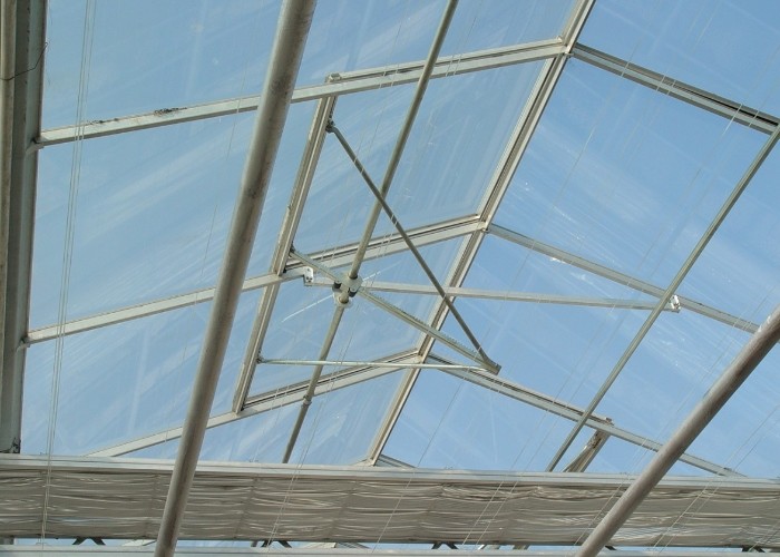 Automatic Control Intelligent Agricultural Glass Greenhouse For Sale Farm Cooling Shading Irrigation System