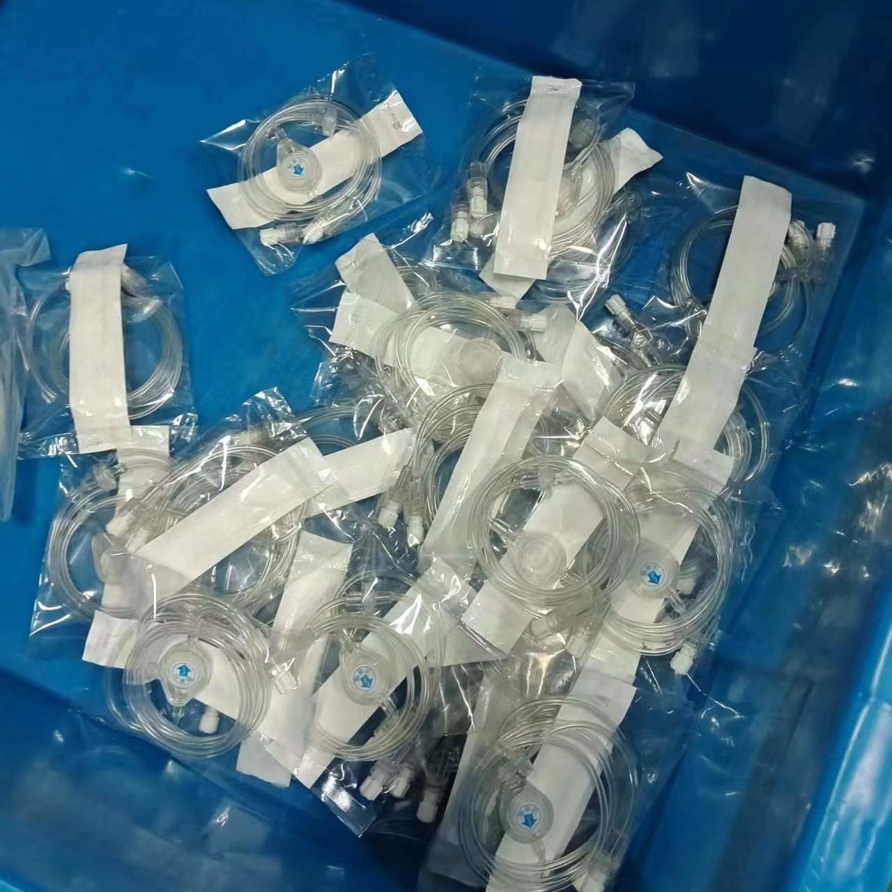 Automatic Medical Extension Pipe Bagging Equipment For 3-4mm Diameter Medical Epitaxial Tube