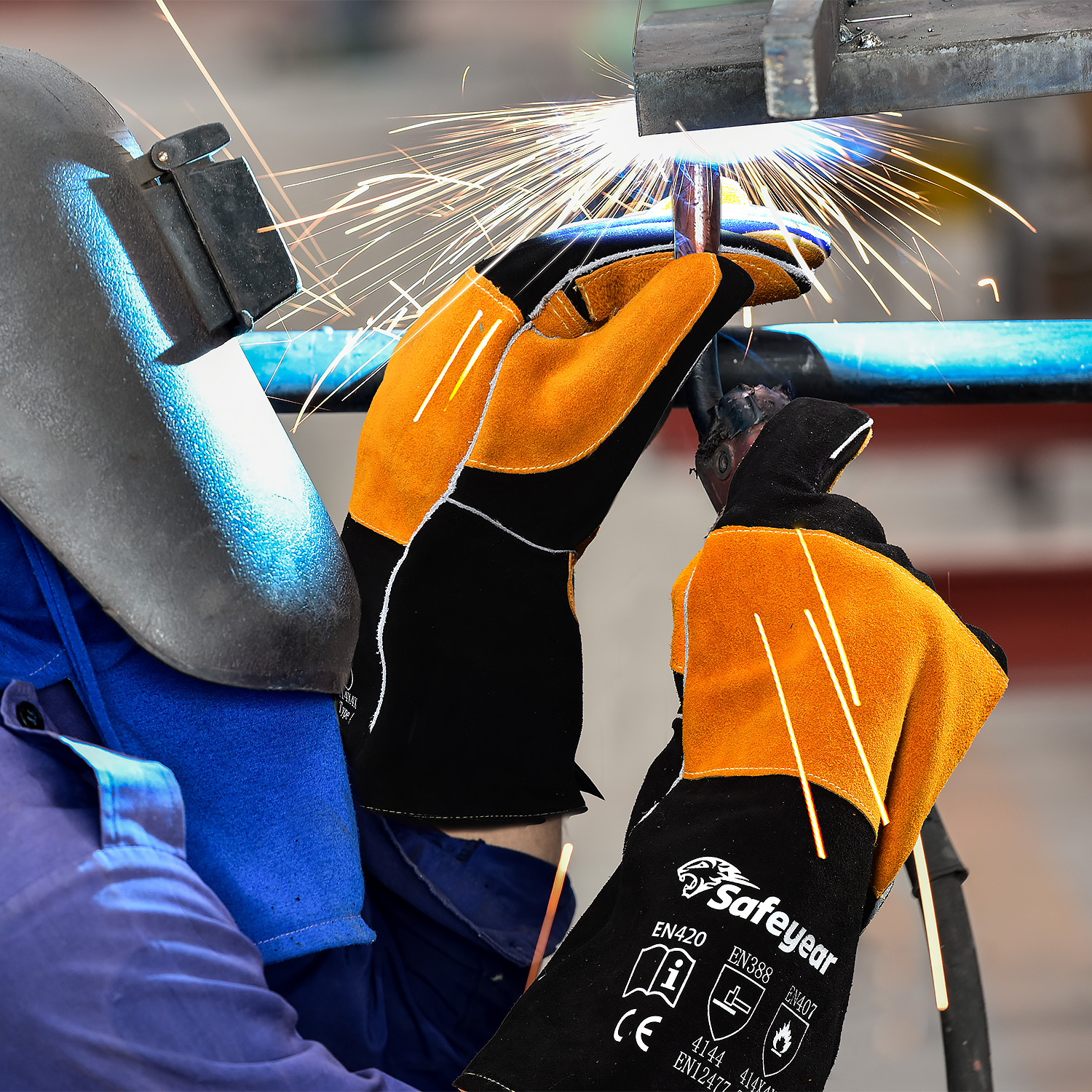 Flome Resistant SAFEYEAR Heat Resistant Welding Gloves For Civil Work EN420