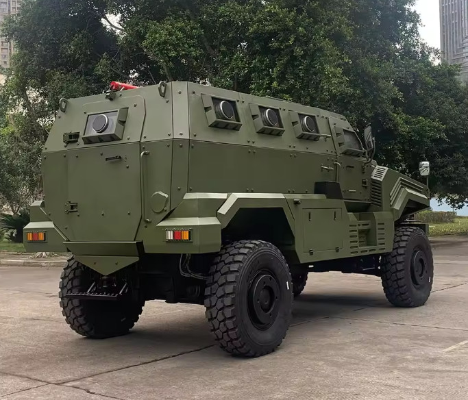 Get the Military Armoured Vehicles with 11500kg Curb Weight and 7100mm LWH at CXXM