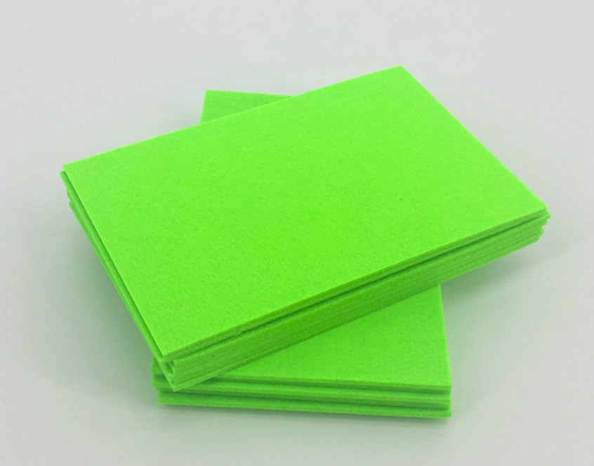100% PET Needle Punched Polyester Felt / Non Woven Polyester Felt 1.5mm Thickness