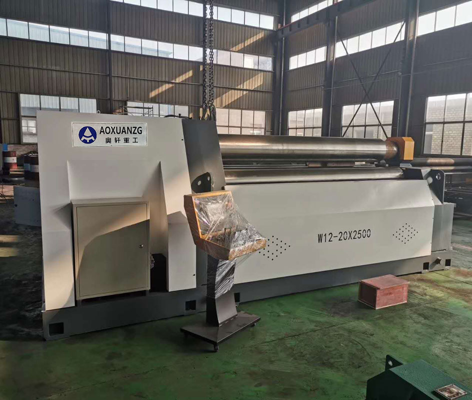 CNC Hydraulic 4 Roller Bending Machine W12-12×3000
