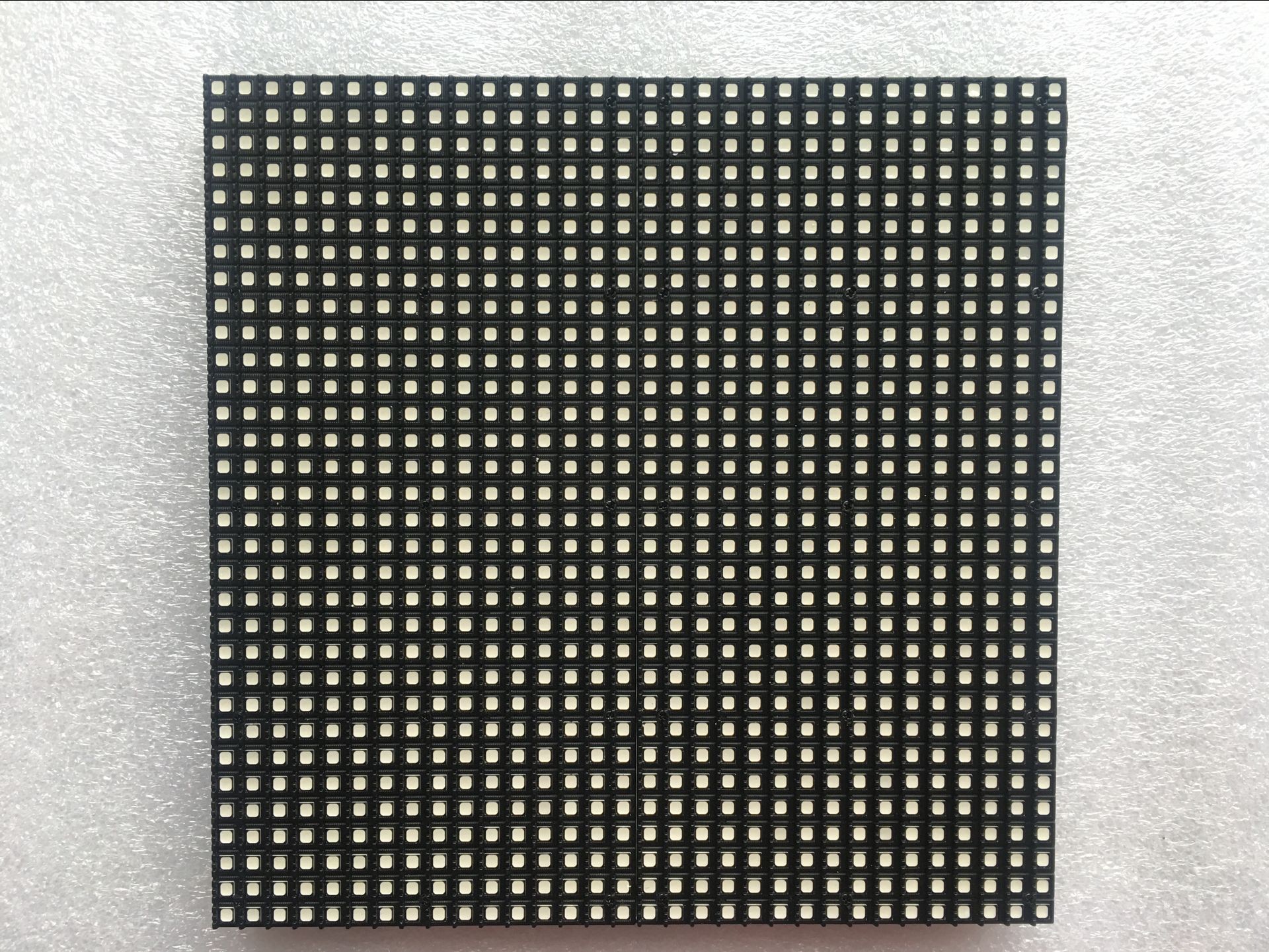 P5 Outdoor LED Module 16x16 32x32 Dots 5mm Pixel Pitch Good Heat Dissipation