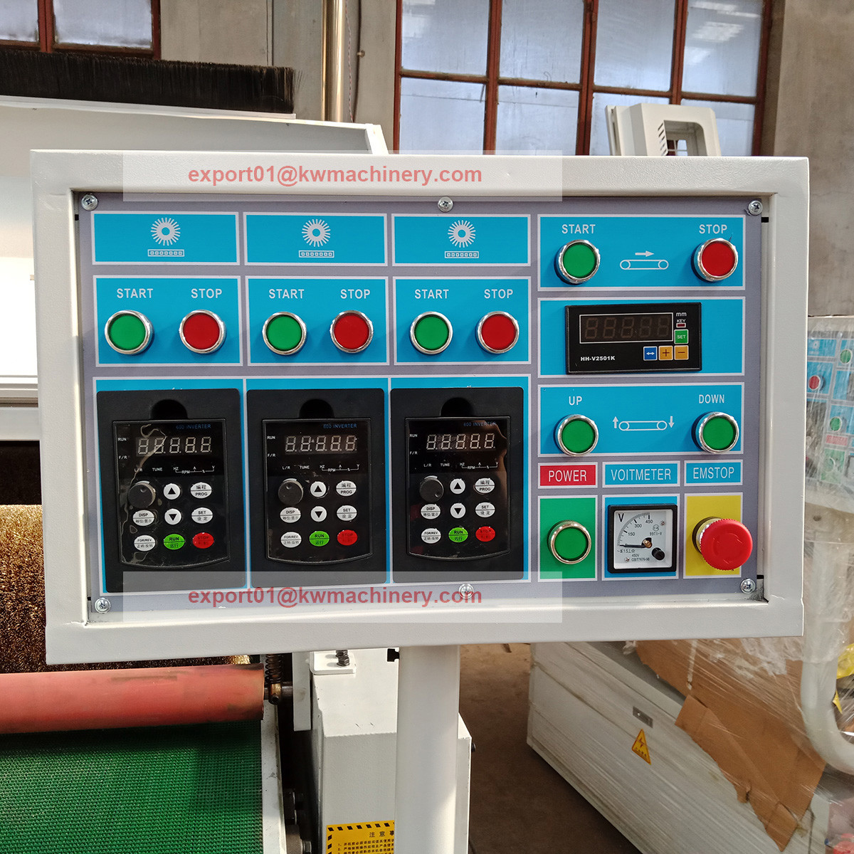 Steel wire roller brush machine making wood grain on solid wood