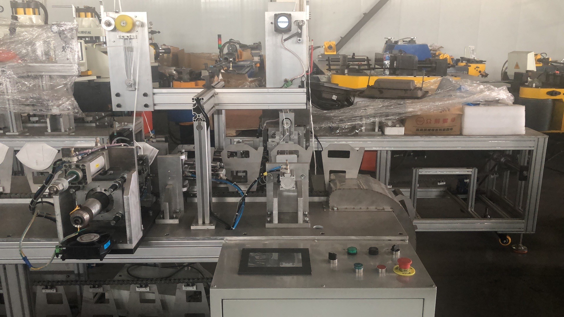 High Speed Ultrasonic KN95 Earloop Mask Machine