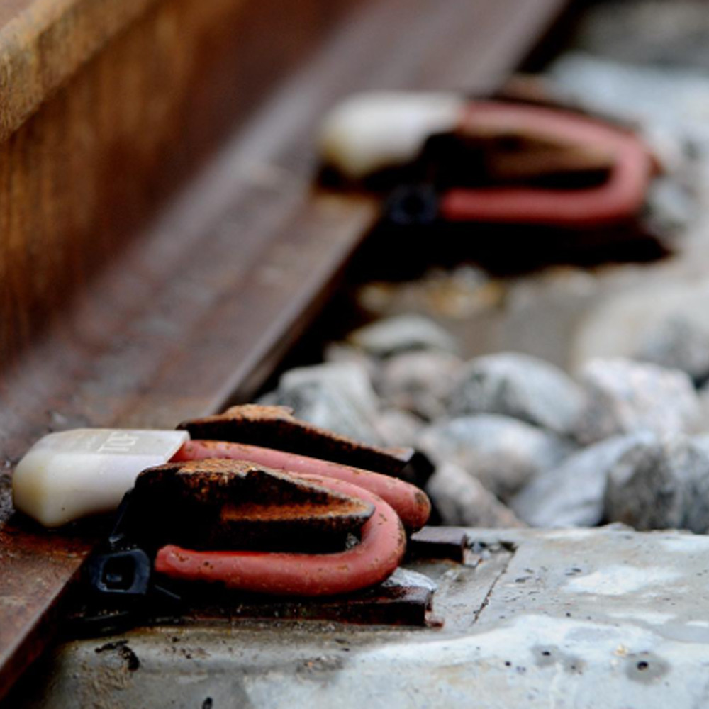 Coating Surface W Structure Anti-rust Steel Fast Clip FC Clip for Railway Infrastructure