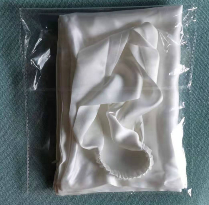 Warrens 20x12cm Mulberry Silk Face Mask Gift Set Reuseable