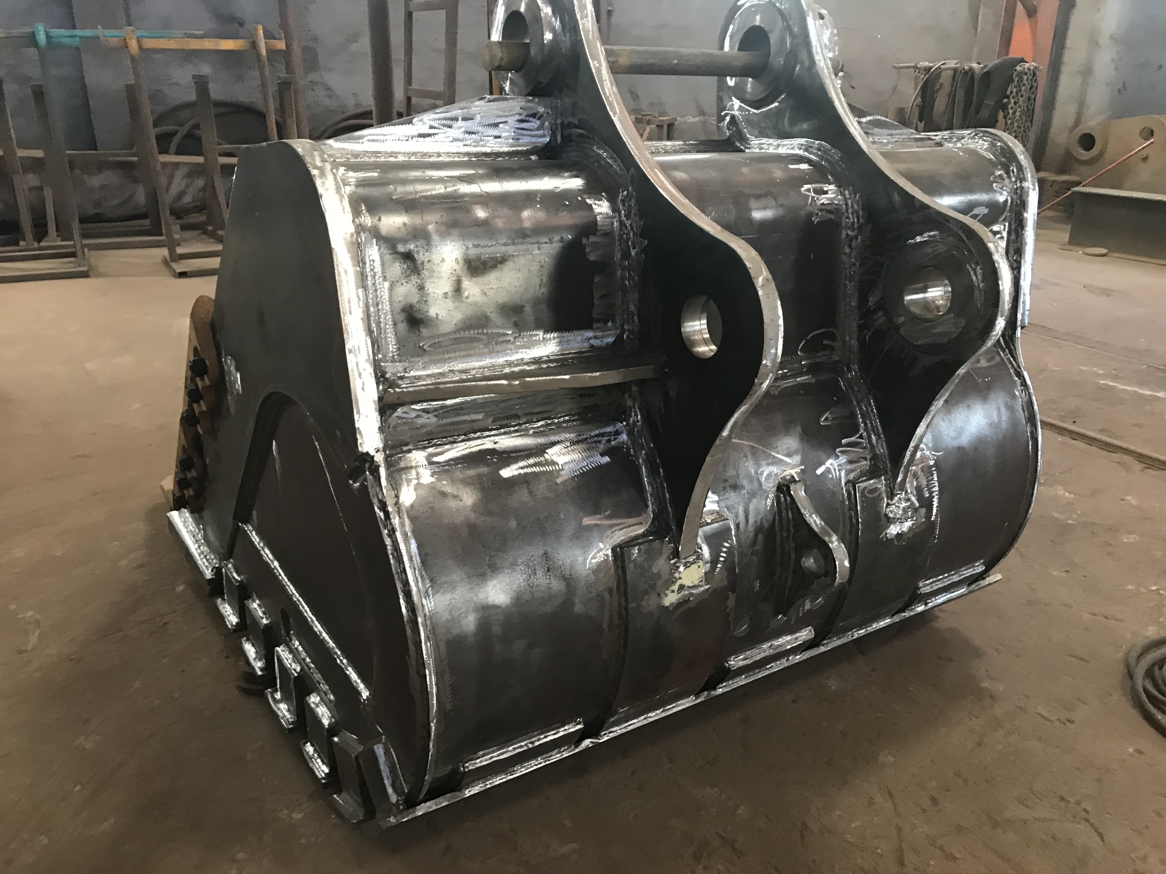 Custom Color ISO9001 PC330 Heavy Duty Excavator Bucket