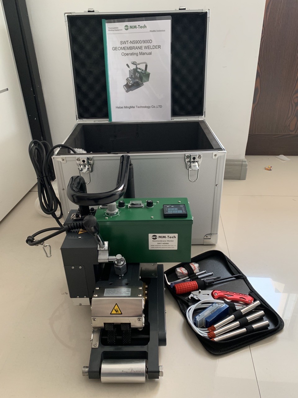 HDPE 0.2-2.0mm Hot Wedge Geomembrane Welder With CE Certification