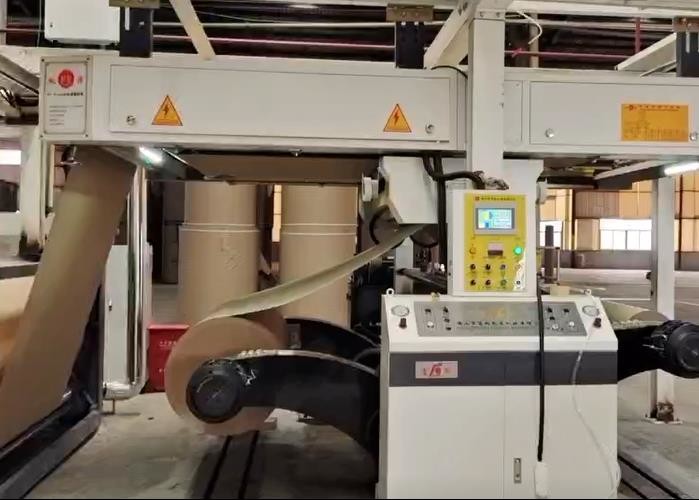 Servo Motor Corrugated Board Making Machine 2.2m Width 150m/Min