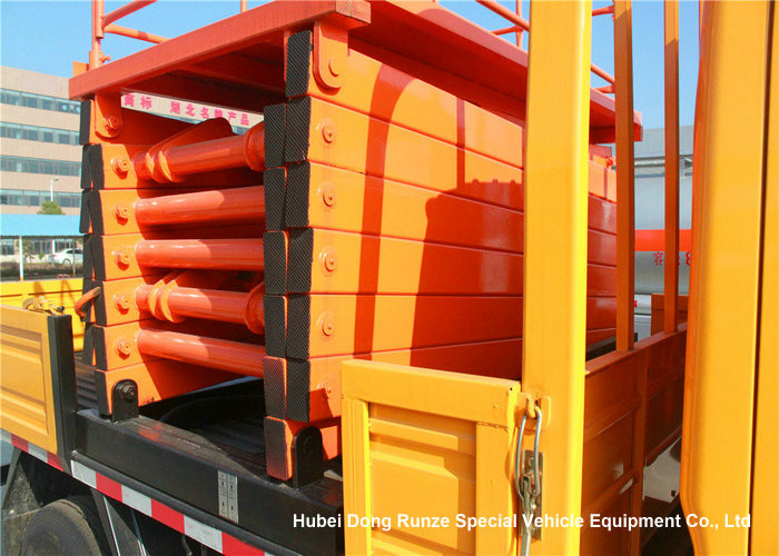 Dongfeng 8-10M Man Lift Boom Truck For High Operation LHD / RHD EURO 3