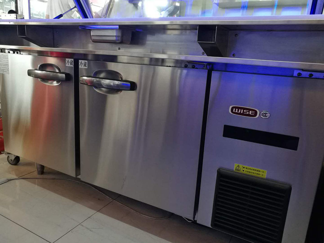 Blue Ray 2 Door Refrigerated Sandwich Prep Table With Glass Lid Fan Cooling / Commercial Salad Bar Refrigerator Freezer