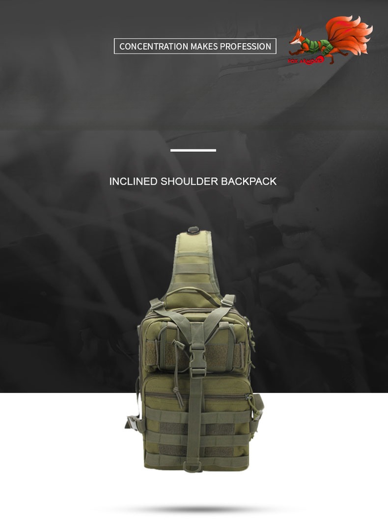 Men's Rucksack for Outdoor Adventures Zipper Closure and 1.35kg Weight