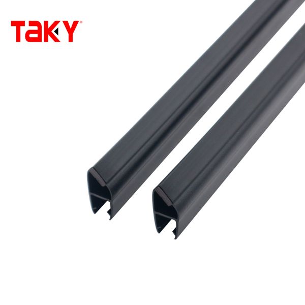 Factory Custom Black Sliding PVC Glass Seal Strip Waterproof Sealing Strip