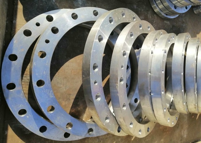 Incoloy 825 Raised Face Blind Flange ASTM B564 / ASME SB564 40 Bar Standard