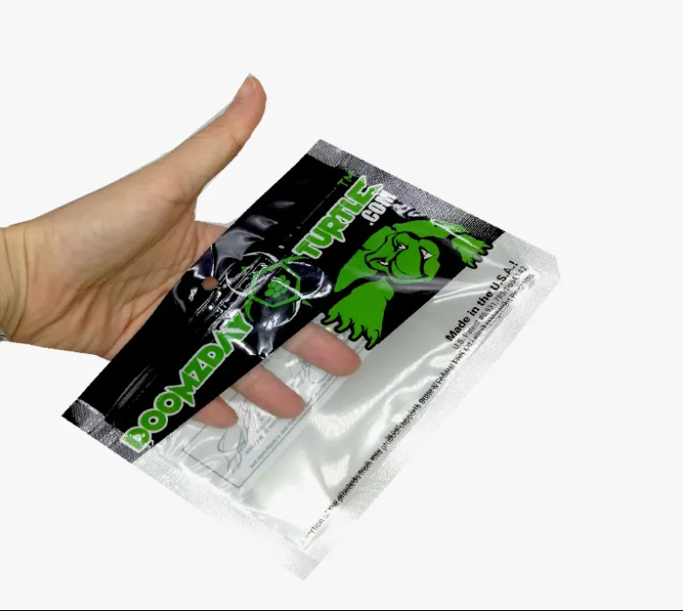 Custom Printed Vacuum Seal Bags Waterproof Aluminum Bag Heat Sealable Fishing Lure Storage Packaging Bag With Hang Hole