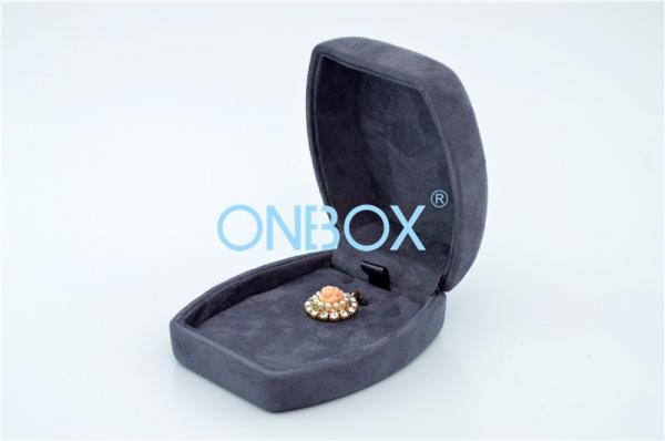 Quality Fashion Personalized Luxury Packaging Boxes /  Suede Jewelry Box for sale