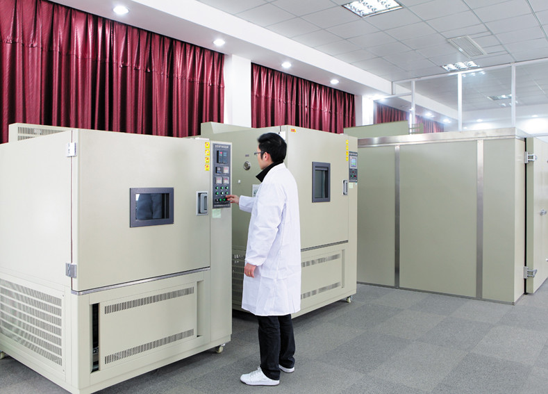 Crash - Resistant Waterproof Building Board Low Moisture Content High Tensile Strength