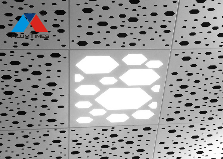 Rhomboid Punching Aluminum Drop Ceiling Tiles Transparent Dustproof