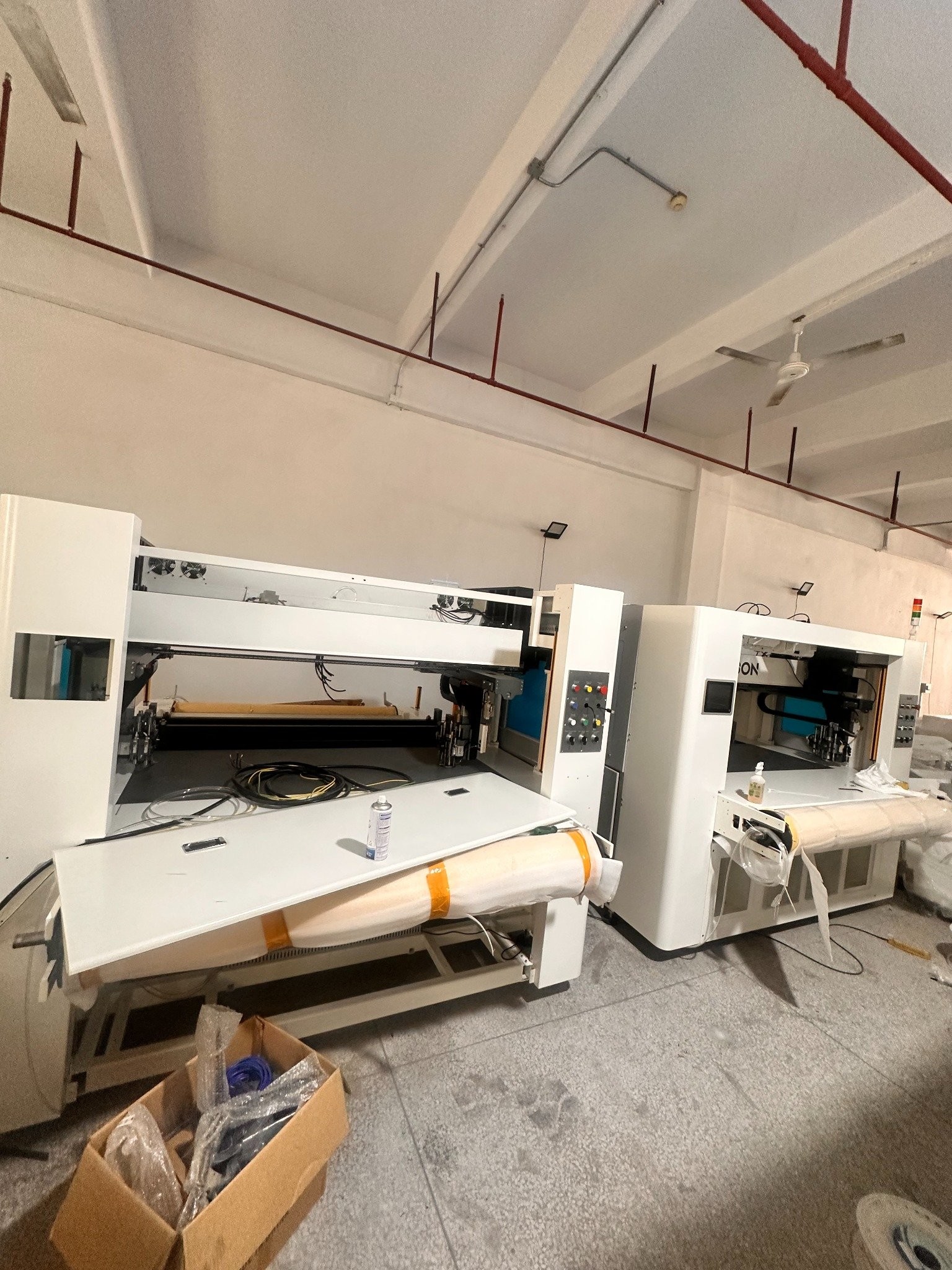 Gantry-Type Intelligent Dural Head Cutting Machine IB1606 For Shoe Factory