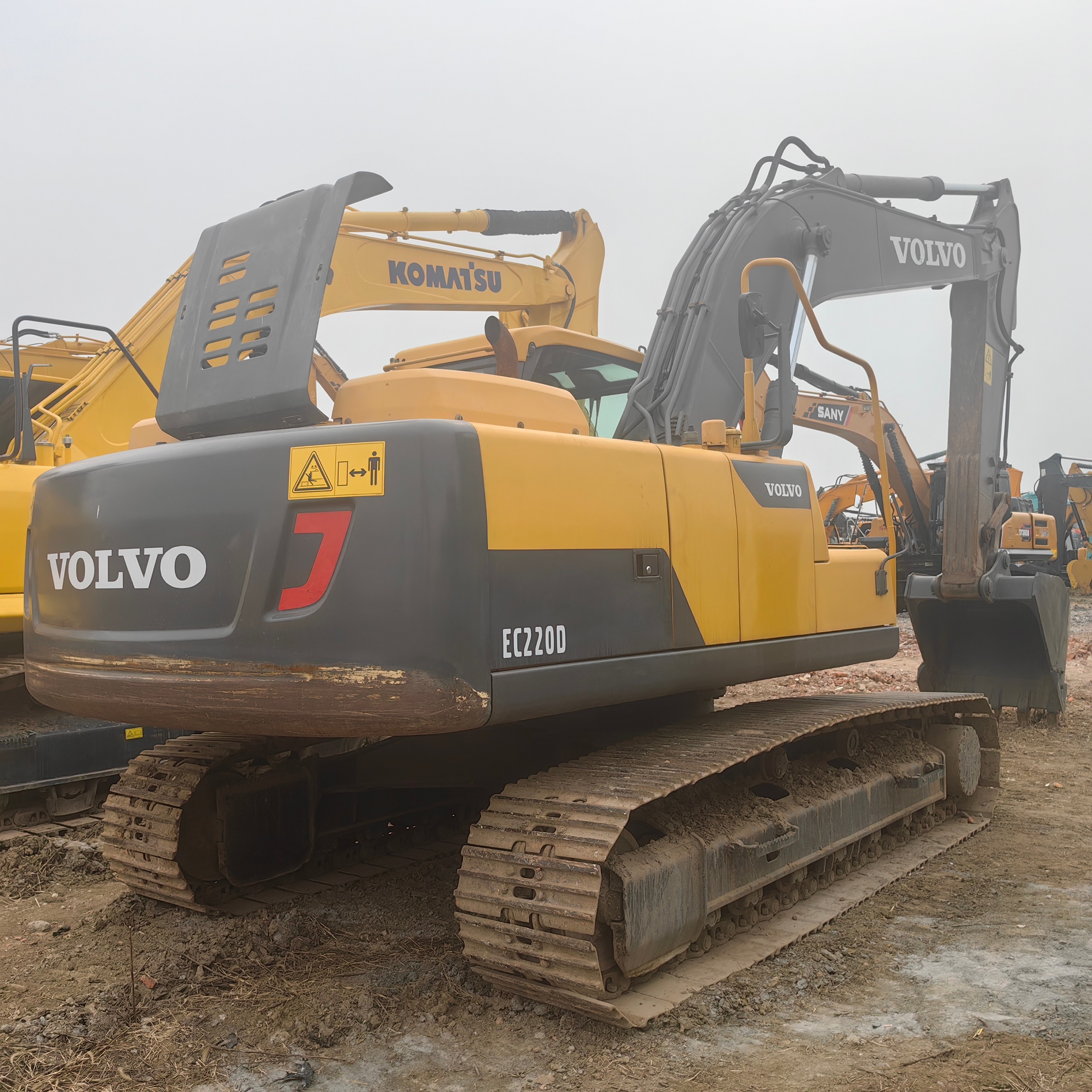 22ton Original Engine Used Volvo EC220D Large Excavators Excavating Heavy Equipment