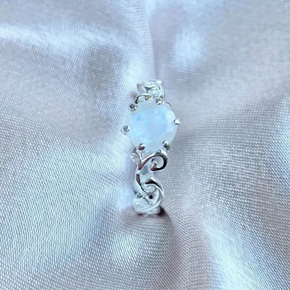 925 Sterling Silver Vine Manufacturer Round Cut Rainbow Moonstone Engagement Ring Wholesale Women Jewelry Rings