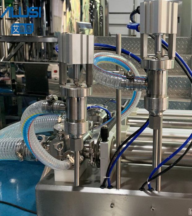 Semi Automatic Double Heads Paste Piston Filler Water Bottle Pneumatic Filling Machine